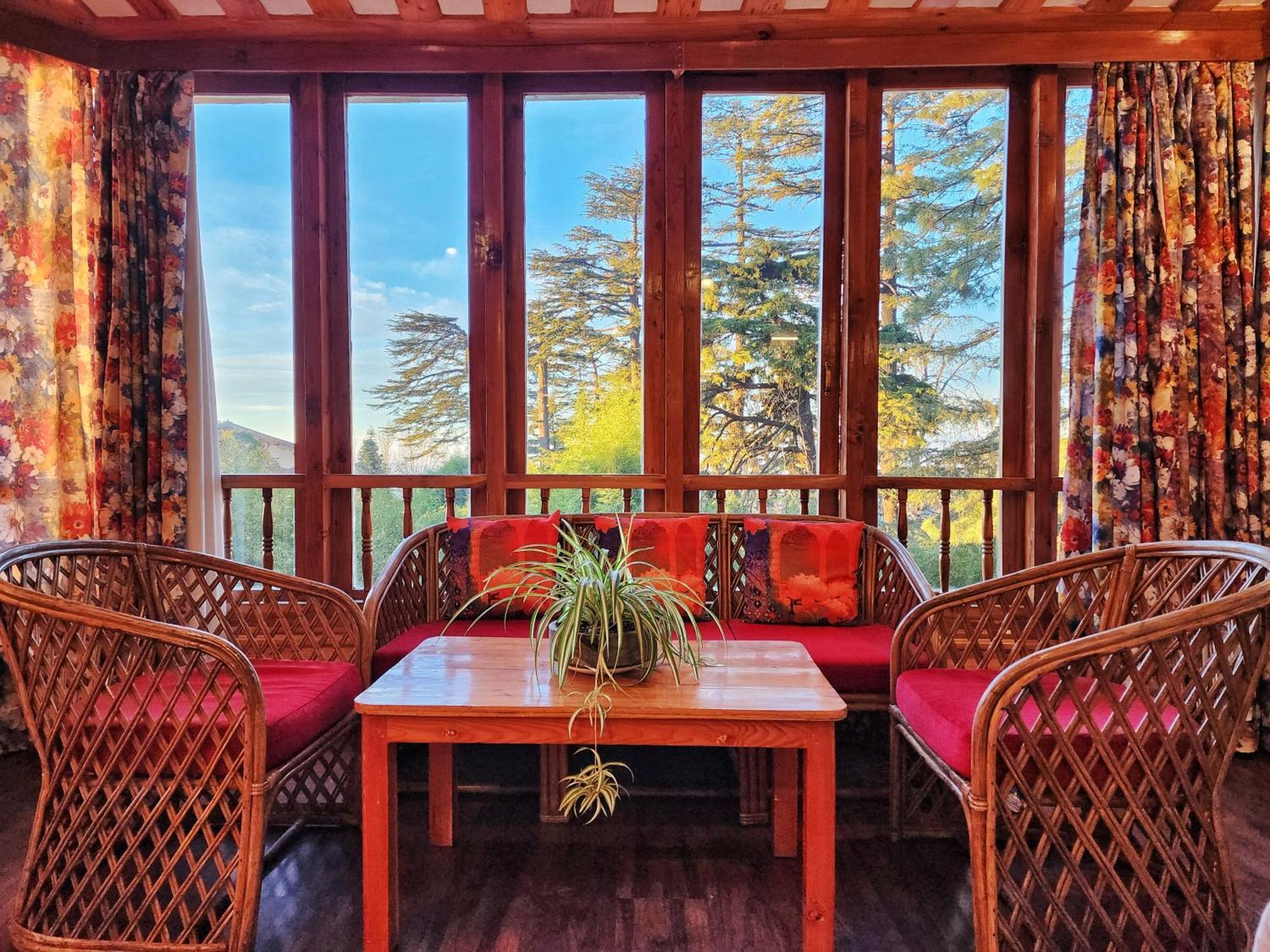 Hotel Pineview Shimla Exterior foto